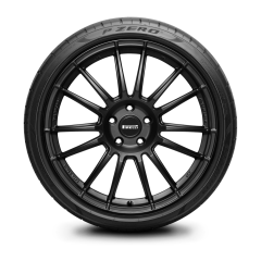 Pirelli P Zero PZ4 225/40 R18 ZR (92Y) XL Yaz Lastiği (2024)